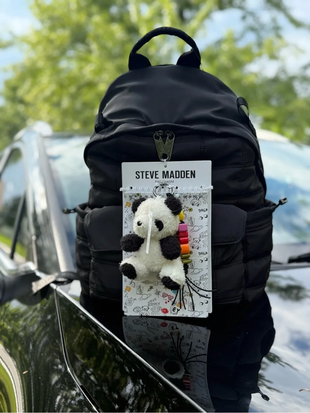 Steve Madden compact steve